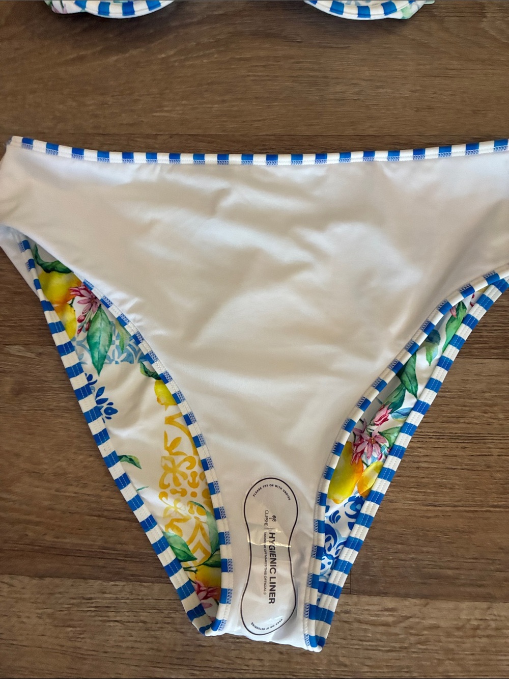 Cupshe NWT bikini - Picture 5 of 9